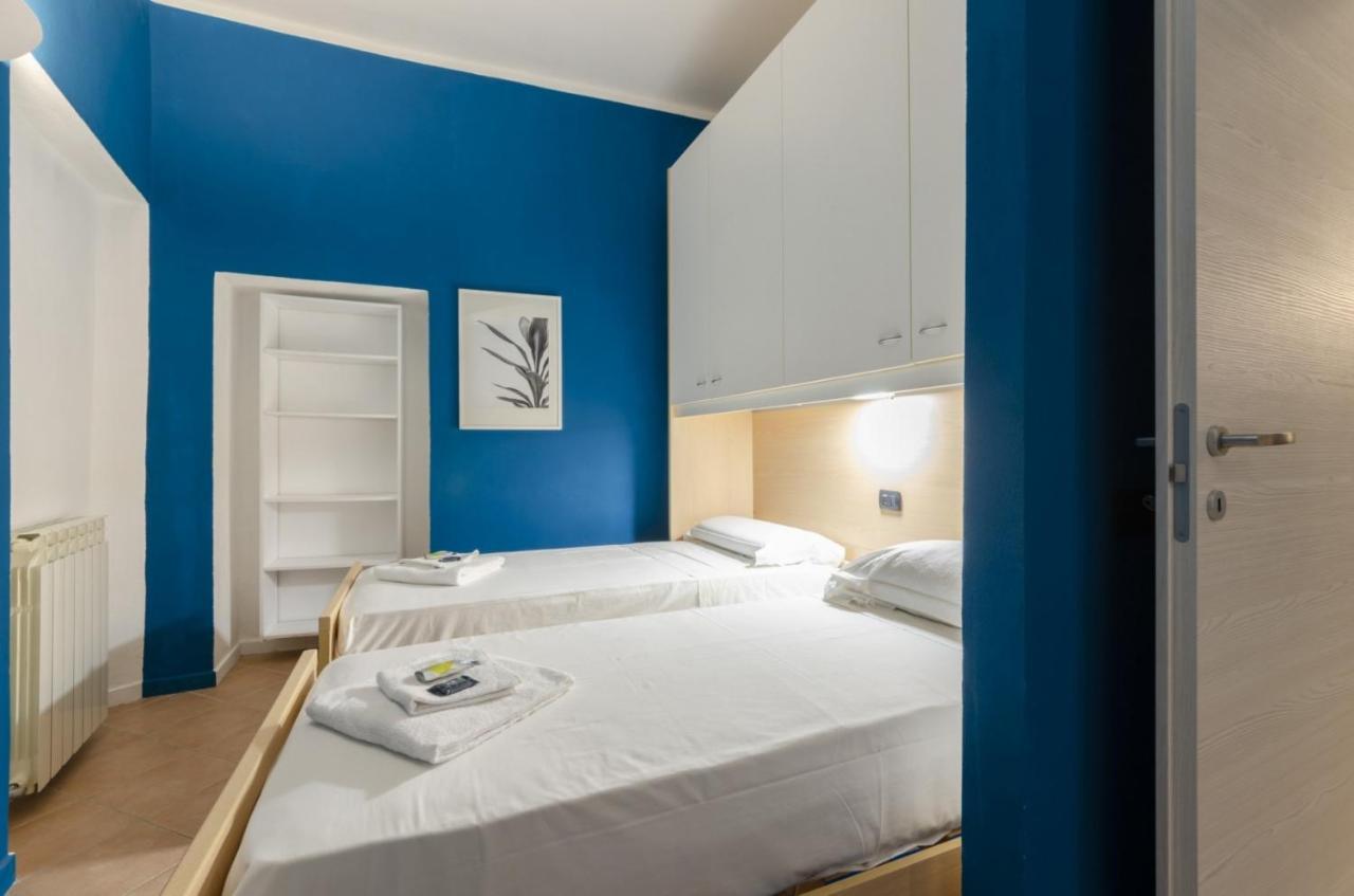 Ferienwohnung Joivy Warm Family Flat For 9, Near Porto Antico Genua Exterior foto